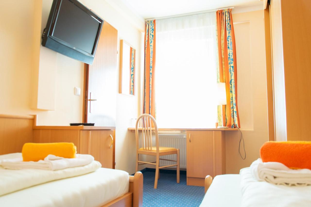 Strandhotel Burgstaller Feld am See Εξωτερικό φωτογραφία