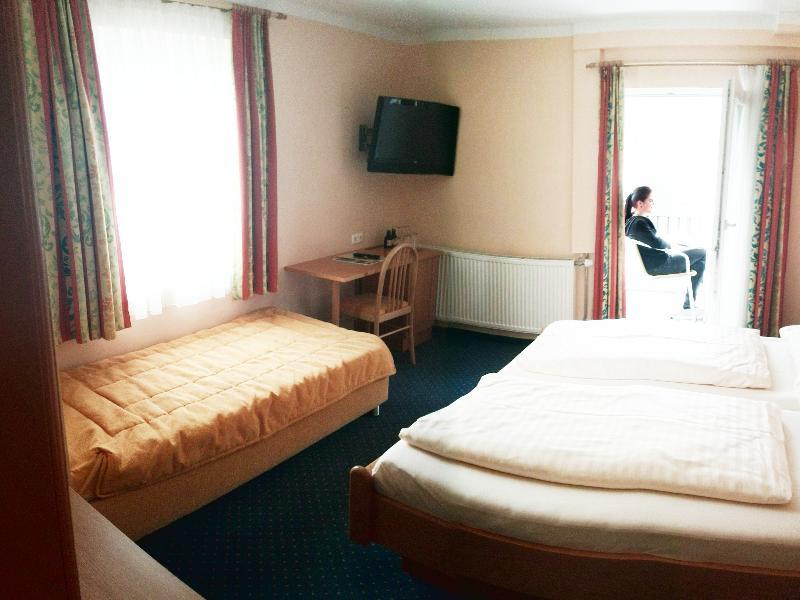Strandhotel Burgstaller Feld am See Εξωτερικό φωτογραφία